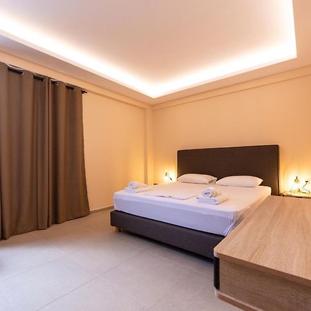 Mini Suites Near Athen'S Airport Free Shuttle From And To Athen'S Airport Spata  Exterior photo