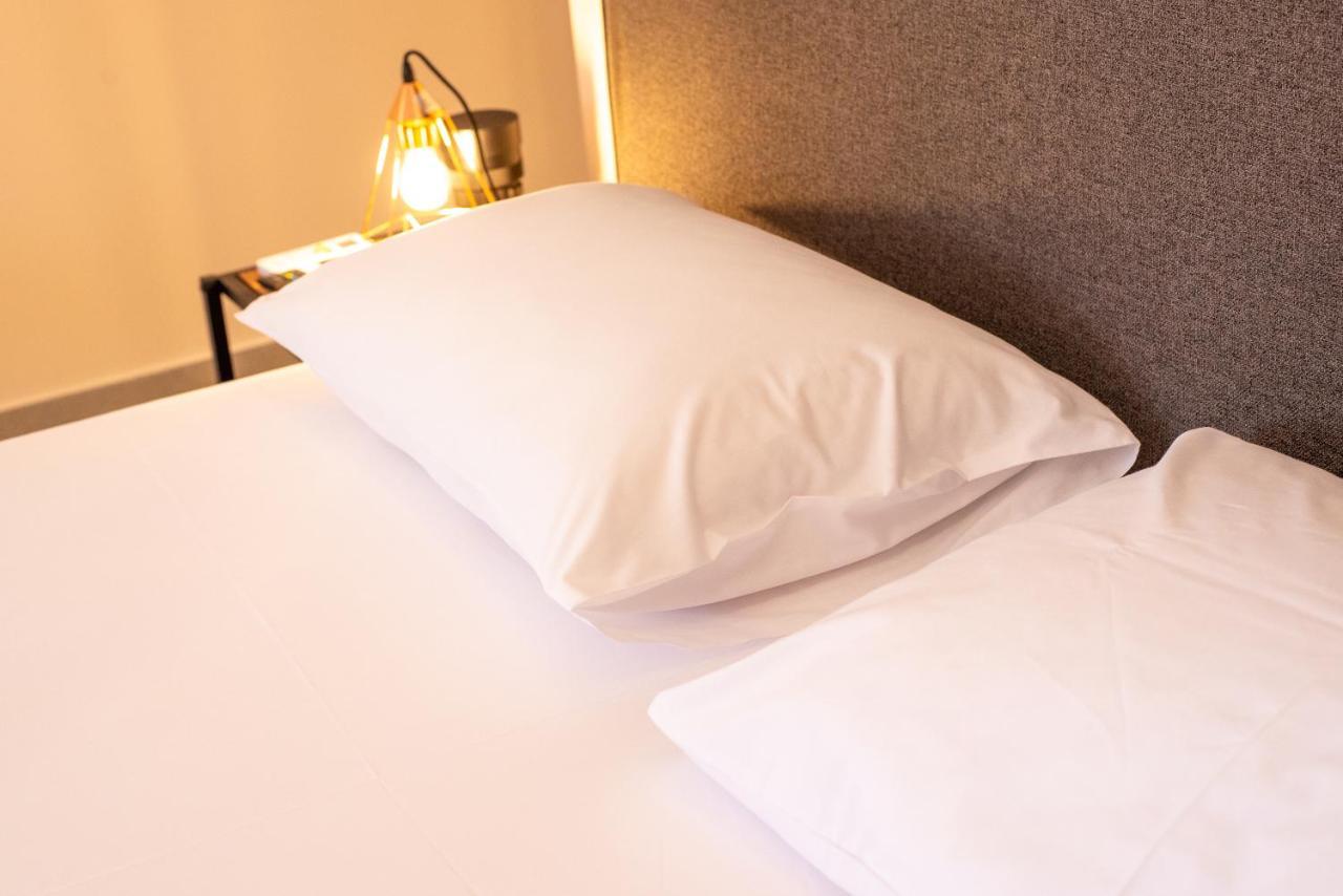 Mini Suites Near Athen'S Airport Free Shuttle From And To Athen'S Airport Spata  Exterior photo