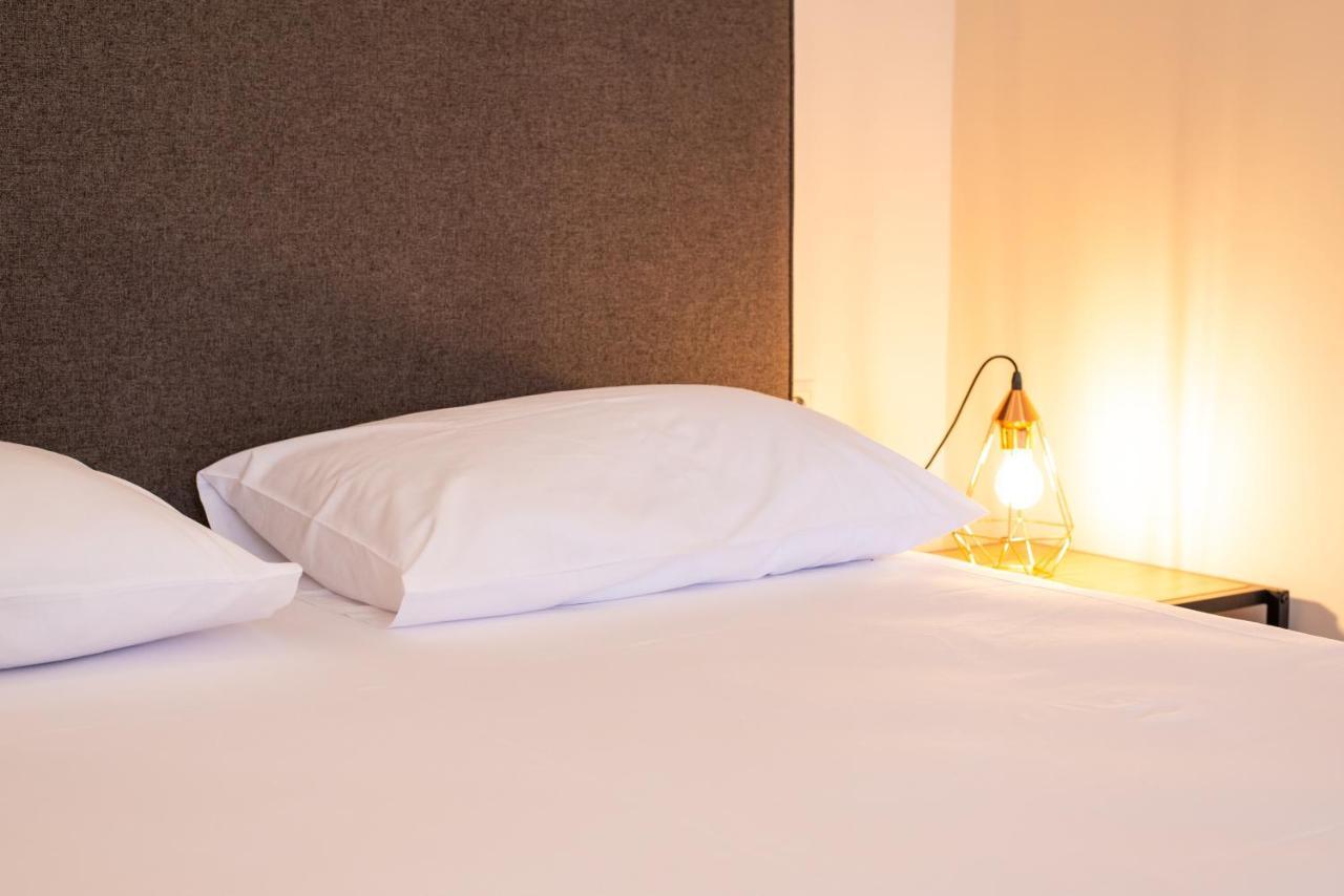 Mini Suites Near Athen'S Airport Free Shuttle From And To Athen'S Airport Spata  Exterior photo