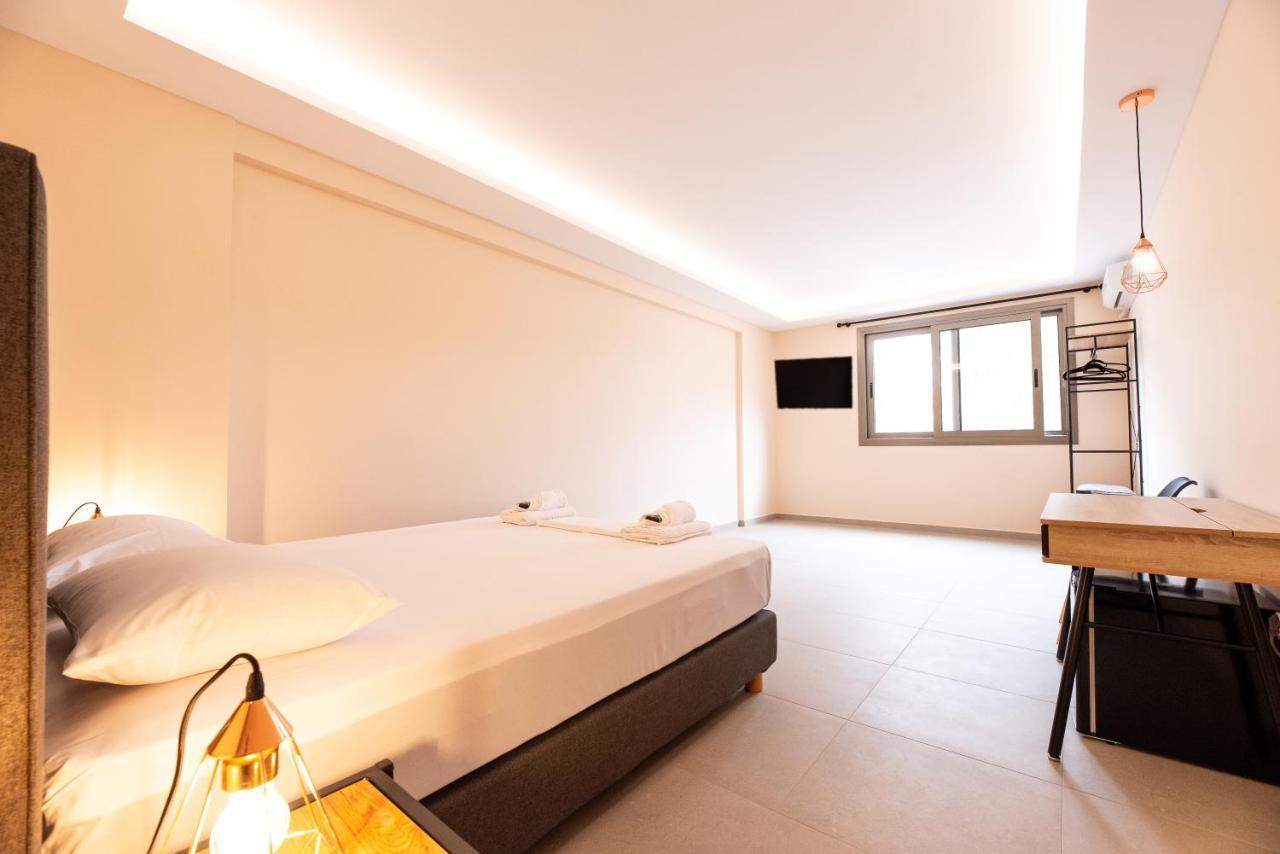 Mini Suites Near Athen'S Airport Free Shuttle From And To Athen'S Airport Spata  Exterior photo