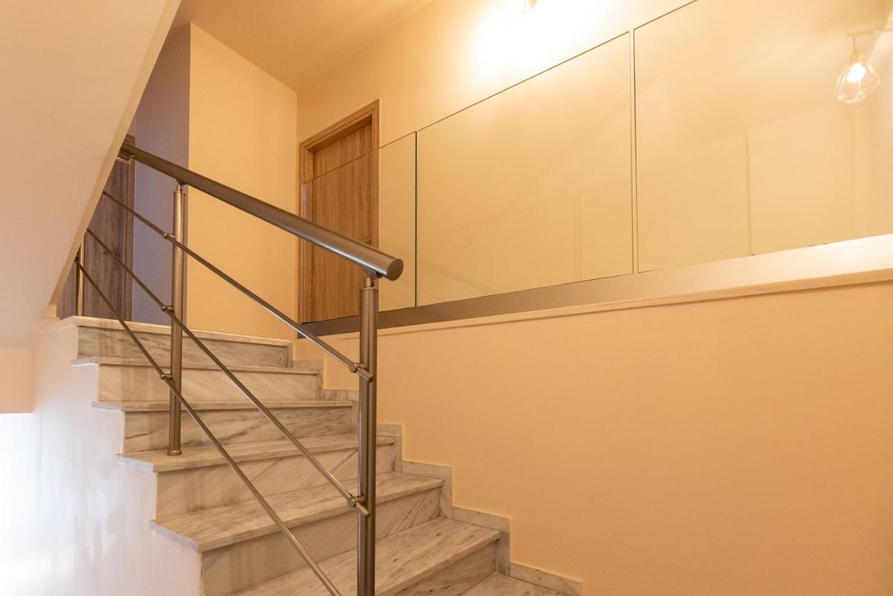 Mini Suites Near Athen'S Airport Free Shuttle From And To Athen'S Airport Spata  Exterior photo