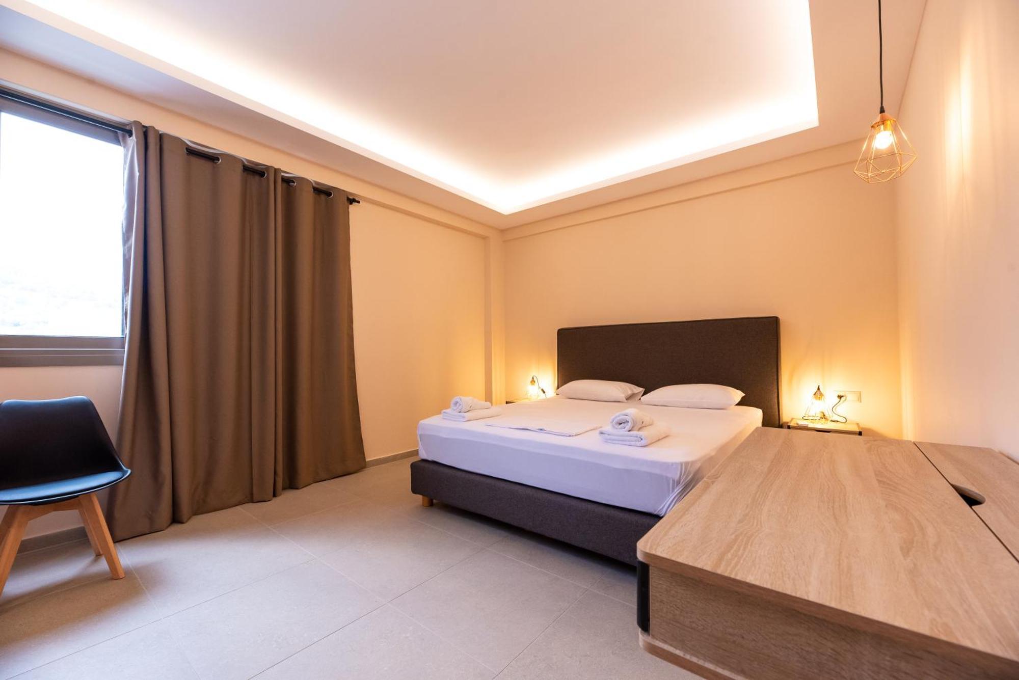 Mini Suites Near Athen'S Airport Free Shuttle From And To Athen'S Airport Spata  Exterior photo